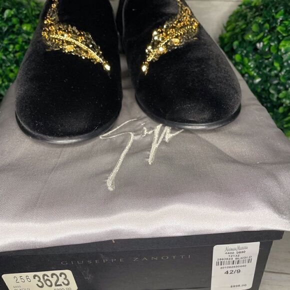 Almost New Giuseppe Zanotti Mens Shoes a size 9/42 main image 9